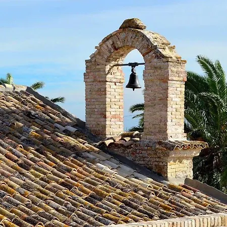 Hotel Masseria Celentano Relais & *