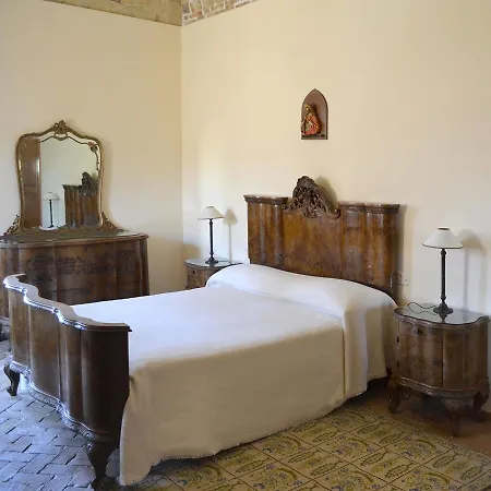 Masseria Celentano Relais & *