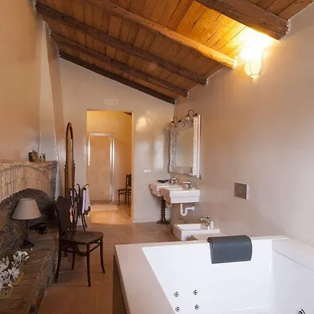 Masseria Celentano Relais & *